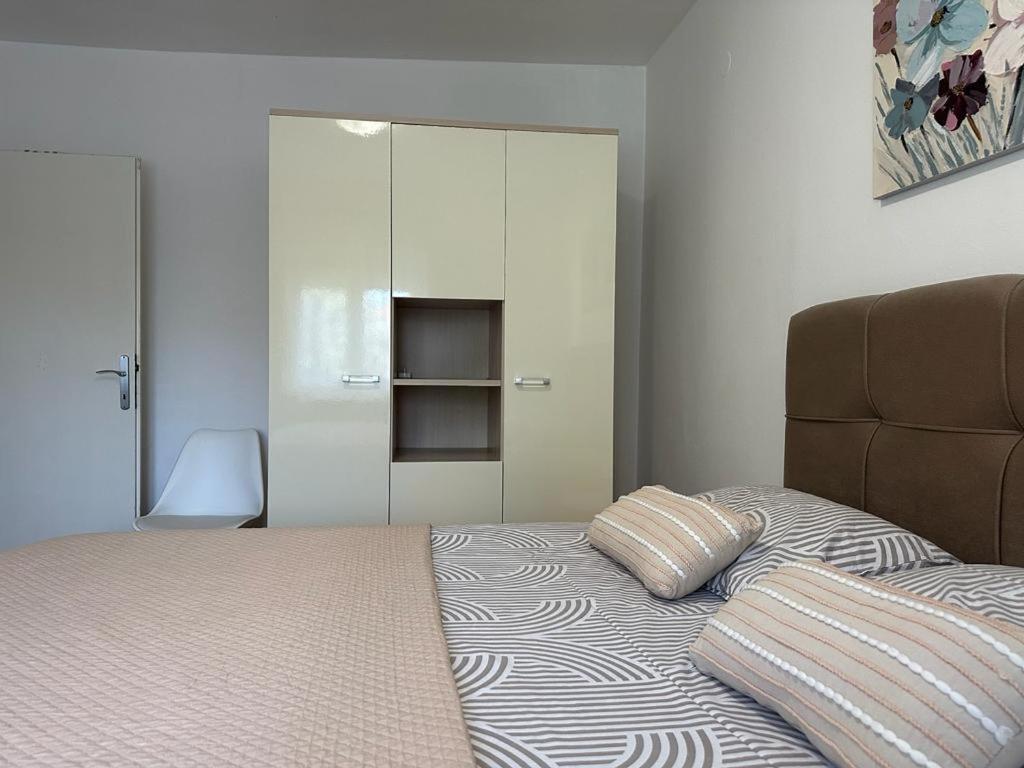 Luxury Apartment Petra With Private Pool 자다르 외부 사진